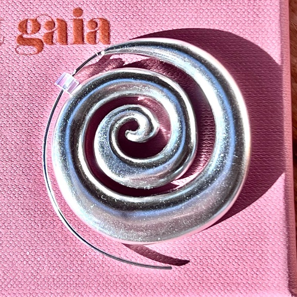 🌺🎉HP🎉🌺 NWT Cult Gaia Cassia Spiral Threader Earrings Antique Silver - Picture 5 of 16